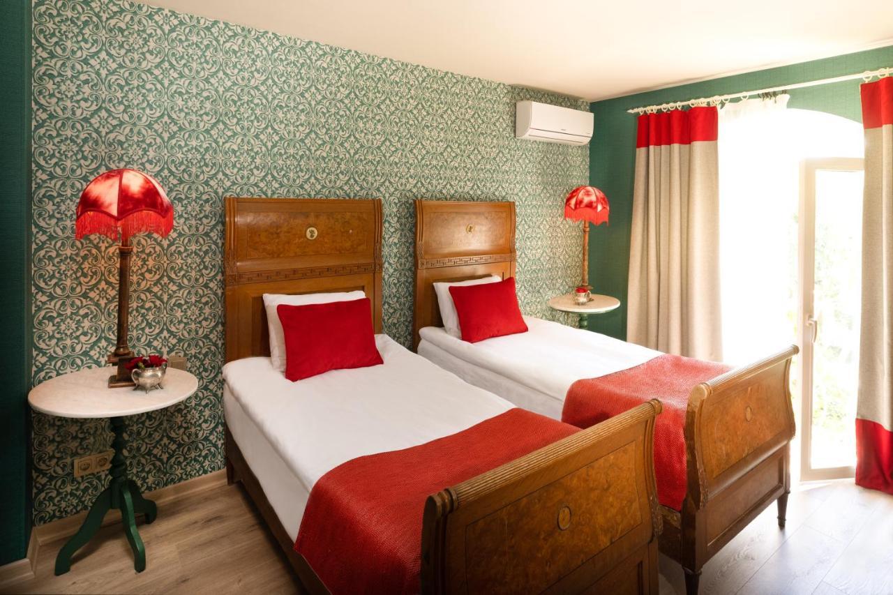 La Capria Suite Hotel אלאקאטי מראה חיצוני תמונה