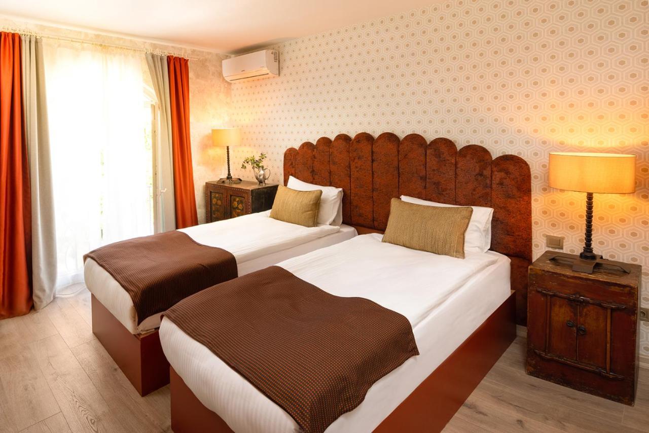 La Capria Suite Hotel אלאקאטי מראה חיצוני תמונה