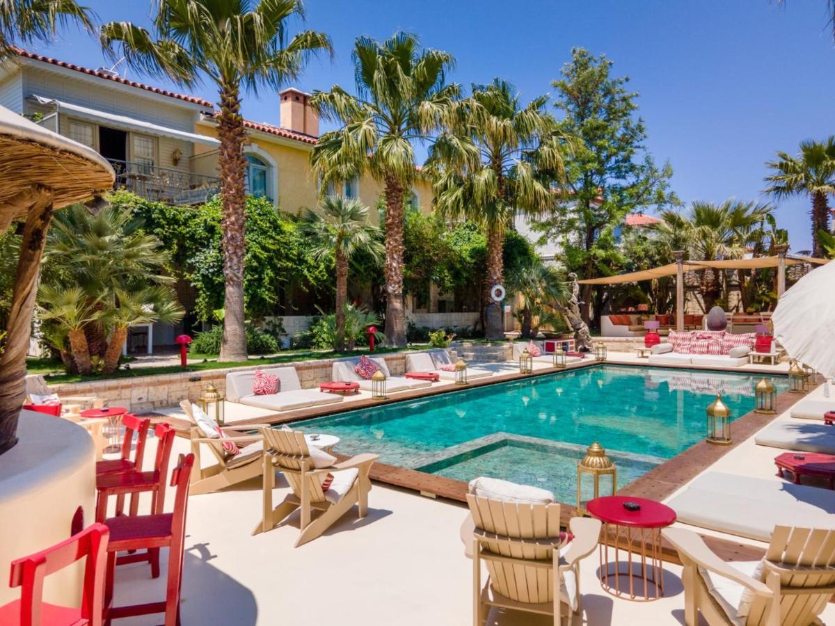 La Capria Suite Hotel אלאקאטי מראה חיצוני תמונה